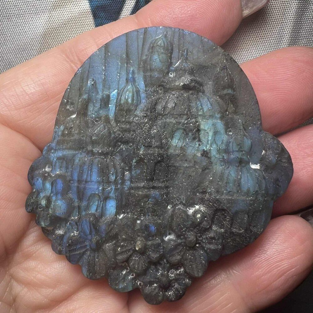Very Flashy Labradorite Castle Carving - Picture 1 of 6